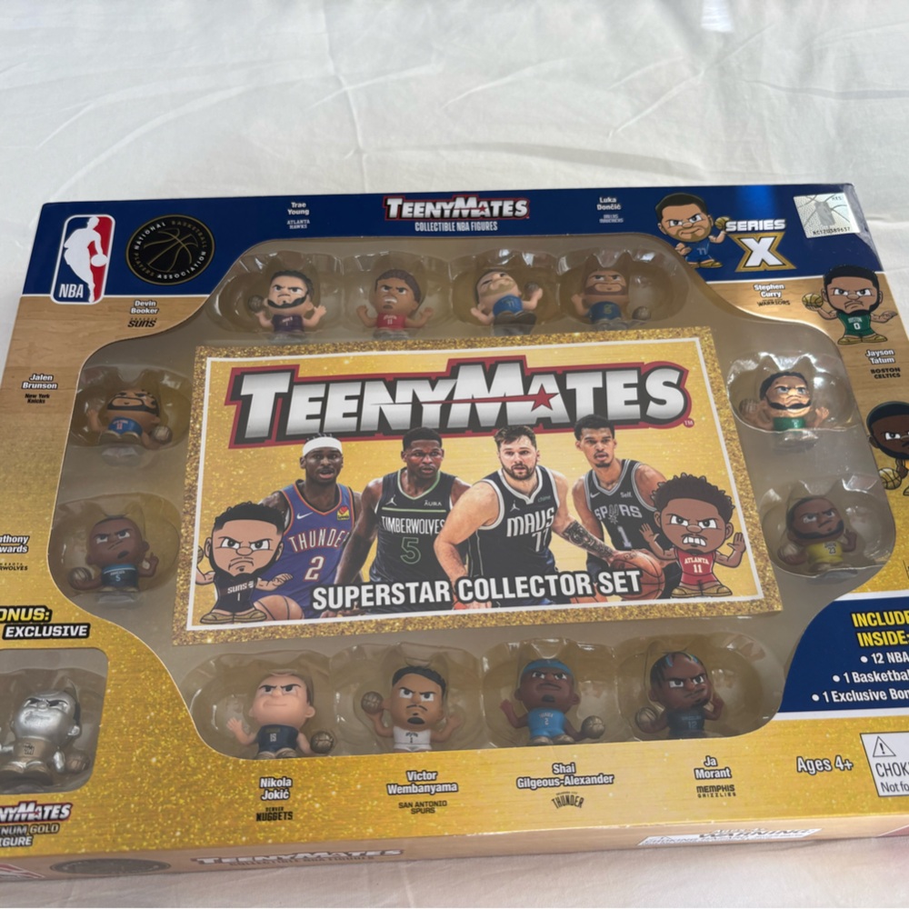 Superstar Collector Set - Gold & Blue Mini Figures